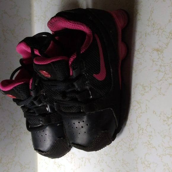 toddler girl nike shox